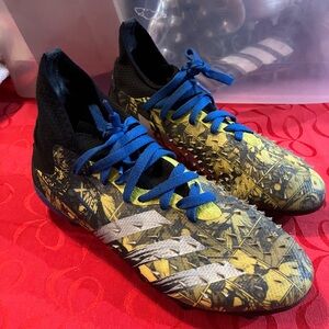 Adidas Predator Freak .2 FG Wolverine Soccer Cleats size 6.5 US men.